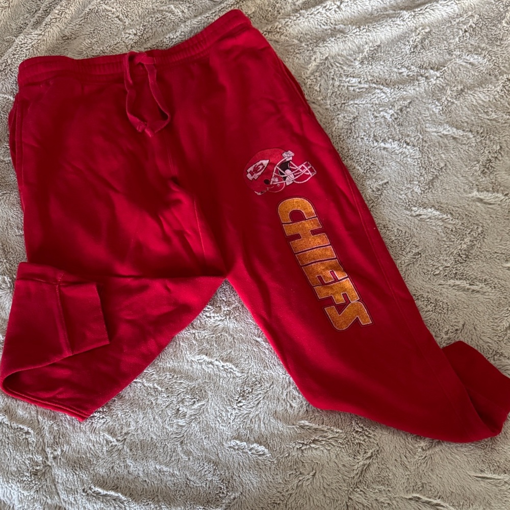Red Chiefs unisex sweatpants